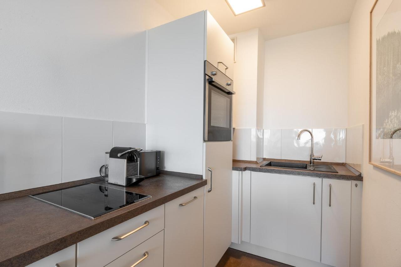 Mooi: Fantastisches Apartment Mit Seeblick Und Stil, Netflix เพลิน ภายนอก รูปภาพ